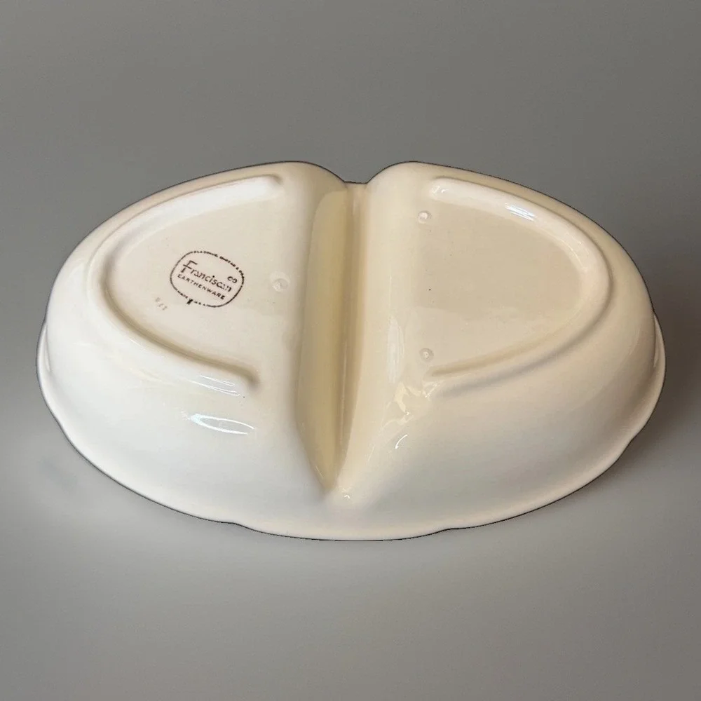 VTG Franciscan Apple Oval Divided Serving Bowl Gladding McBean TV Screen Mark
